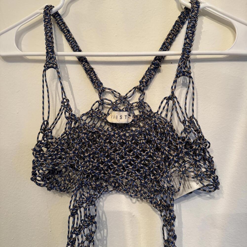 Knitted harness top